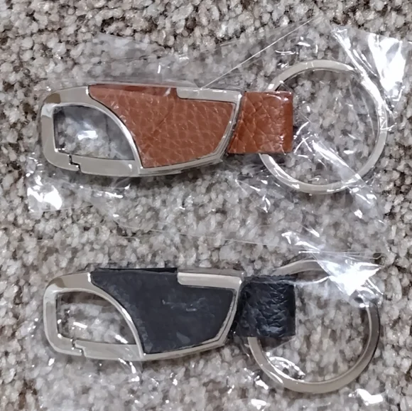 Keychain Bundle - Picture 1 of 5